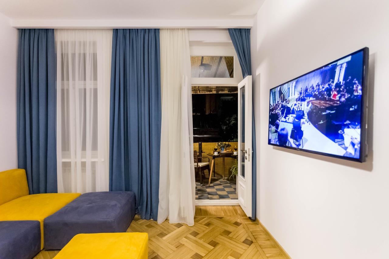 Luxury 3 Bedroom Apartment By Freedom Square City Center Tiflis Dış mekan fotoğraf