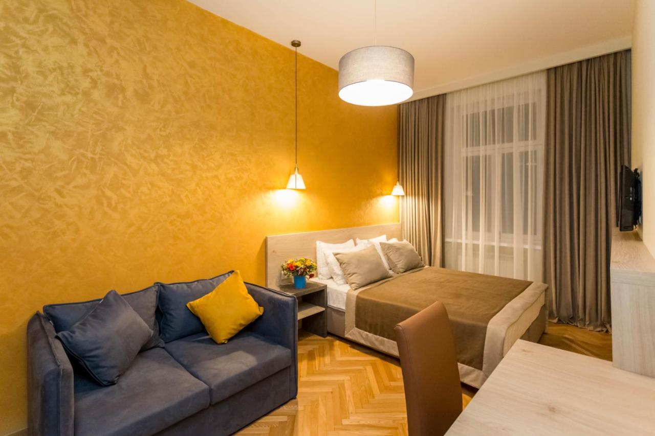Luxury 3 Bedroom Apartment By Freedom Square City Center Tiflis Dış mekan fotoğraf