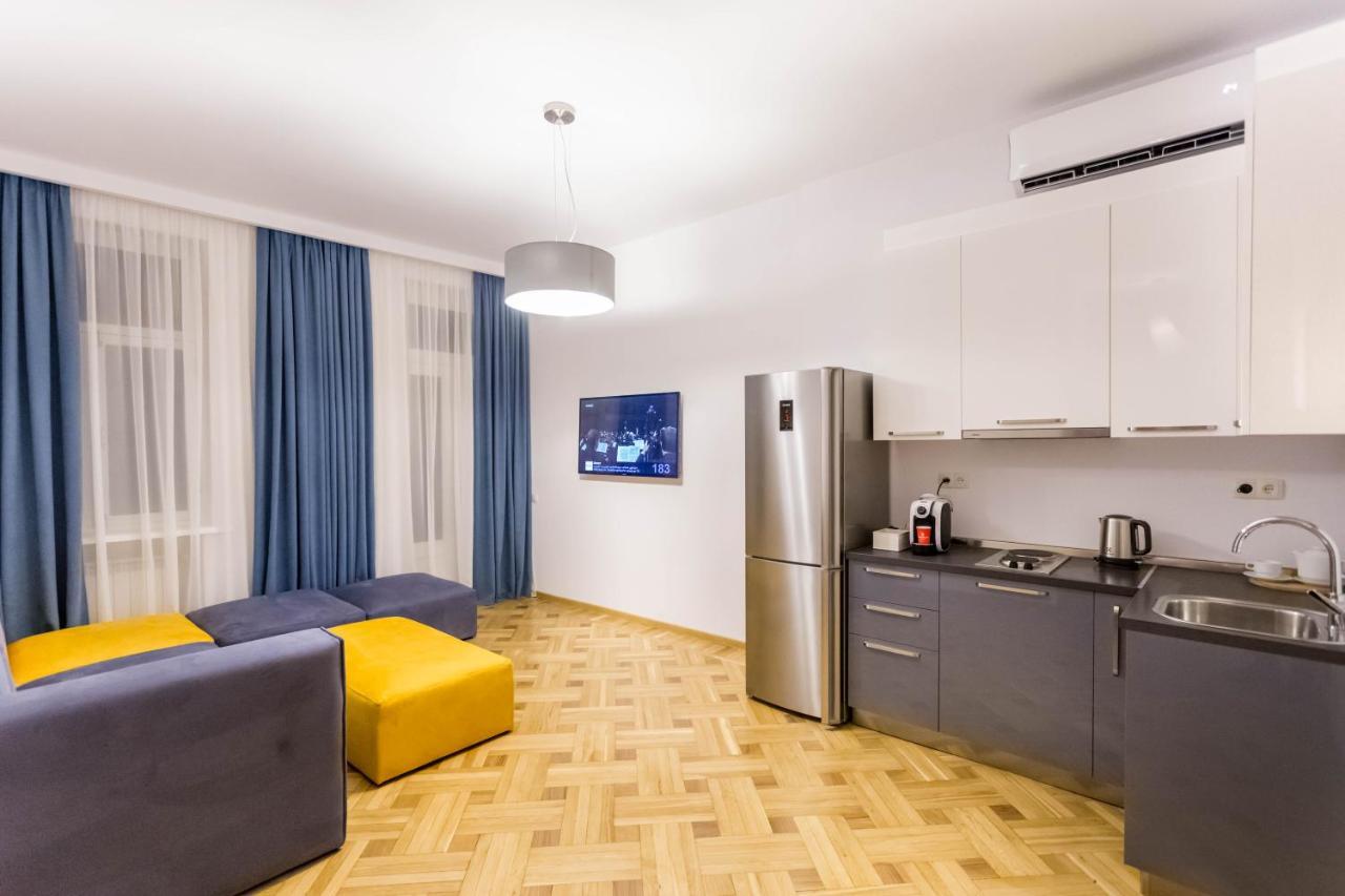 Luxury 3 Bedroom Apartment By Freedom Square City Center Tiflis Dış mekan fotoğraf